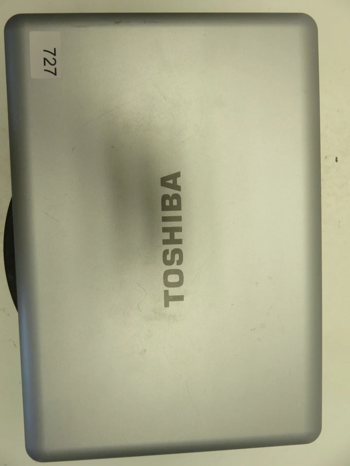 Toshiba Satellite L455D-S5976 AMD Sempron SI-42 2100 MHz 2 GB SIN DISCO DURO sin batería Foto 4 de 4