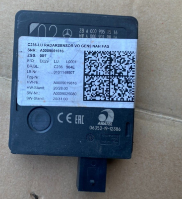 メル68193ページ A0009052806 Mercedes Benz GLC300 Blind Spot Radar Distance Sensor