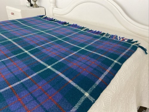 Vintage Warrnambool Blue Green Pure Wool Picnic Rug Throw Blanket 160cm x 150cm - Picture 7 of 17