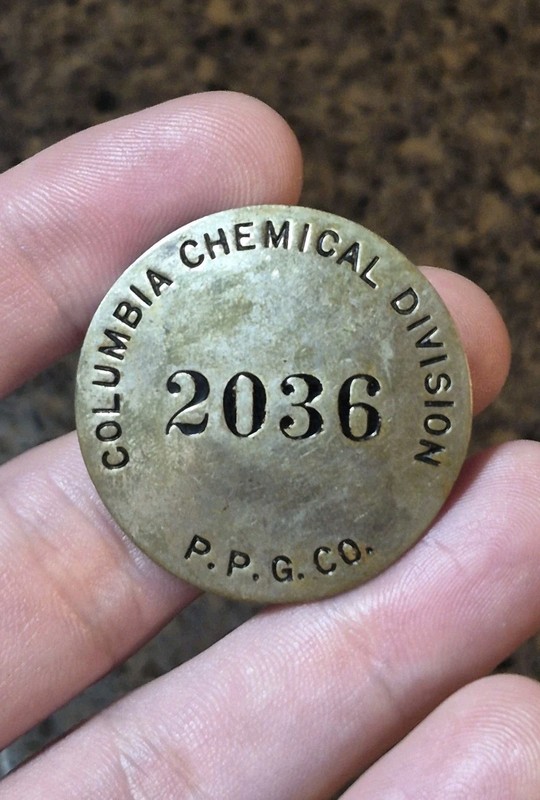 RARE VINTAGE COLUMBIA CHEMICAL COMPANY PITTSBURGH PLATE GLASS EMPLOYEE BADGE 