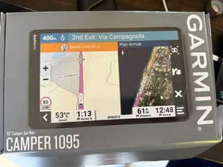 Garmin Camper 1095 GPS Navigator