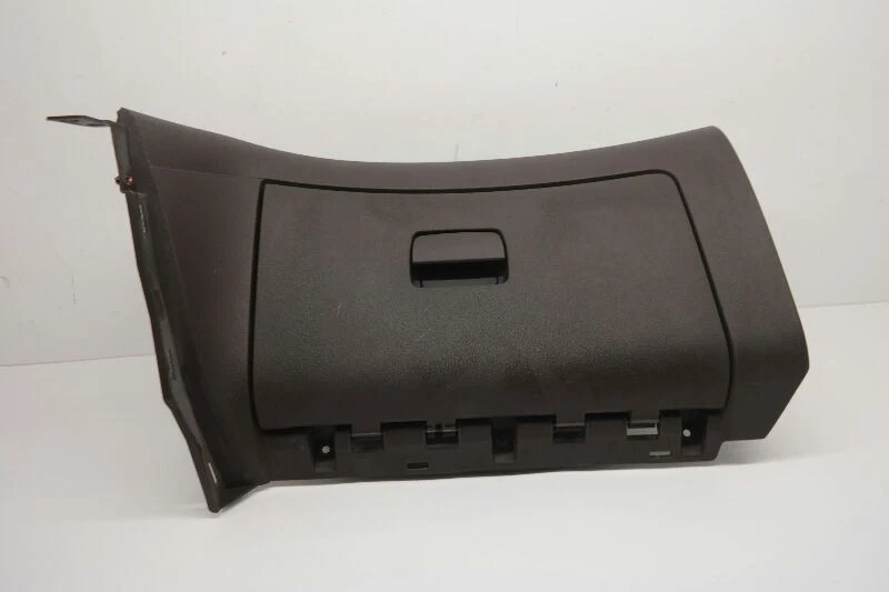 Chevrolet Malibu 2008-2012 guantera gris Foto 2 de 4