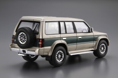 自動車 MITSUBISHI MONTERO SR 1/24 MODEL KIT MITSUBISHI MONTERO SR 1/24 MODEL KIT