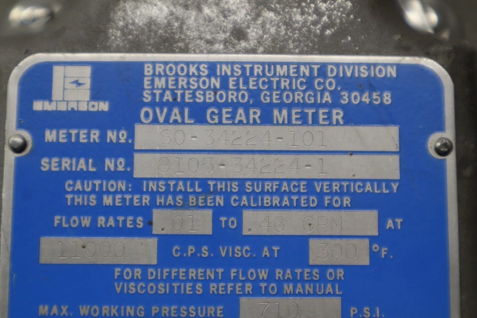 Medidor de engranajes ovalados EMERSON S0-34224-101 caudal 0,1- 0,46 GPM @ 11.000 CPS usado Foto 3 de 4