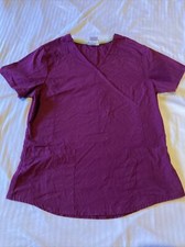 Scrub Star Womens Short Sleeve  Wine  -colored Medical Scrub Shirt size Small