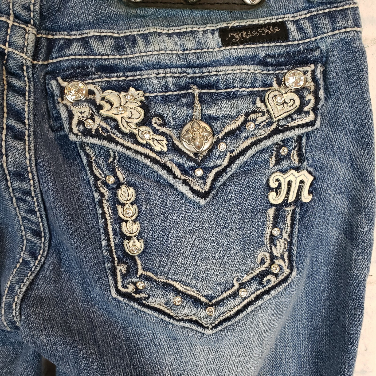 Miss Me Jeans Womens Sz. 25 Low Rise 