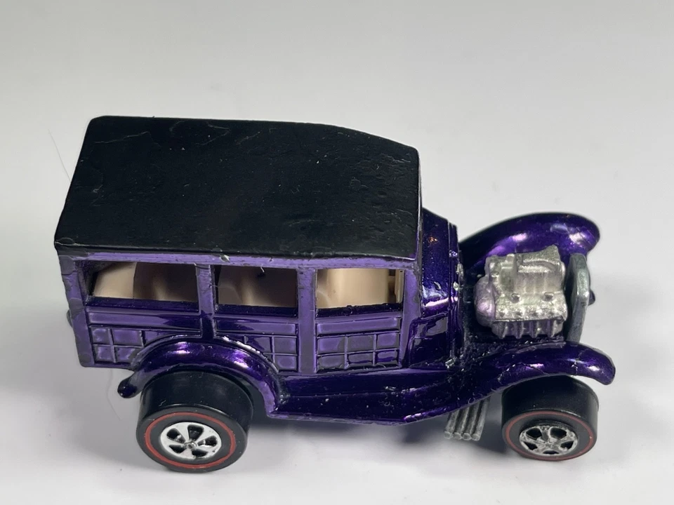 Ford Woody Restaurado/Personalizado Hot Wheels Redline - 1969 - 31 - Púrpura Foto 4 de 4