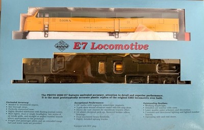 Proto 2000 HO E7A Chicago & North Western 5008A Diesel Locomotive w/ Box