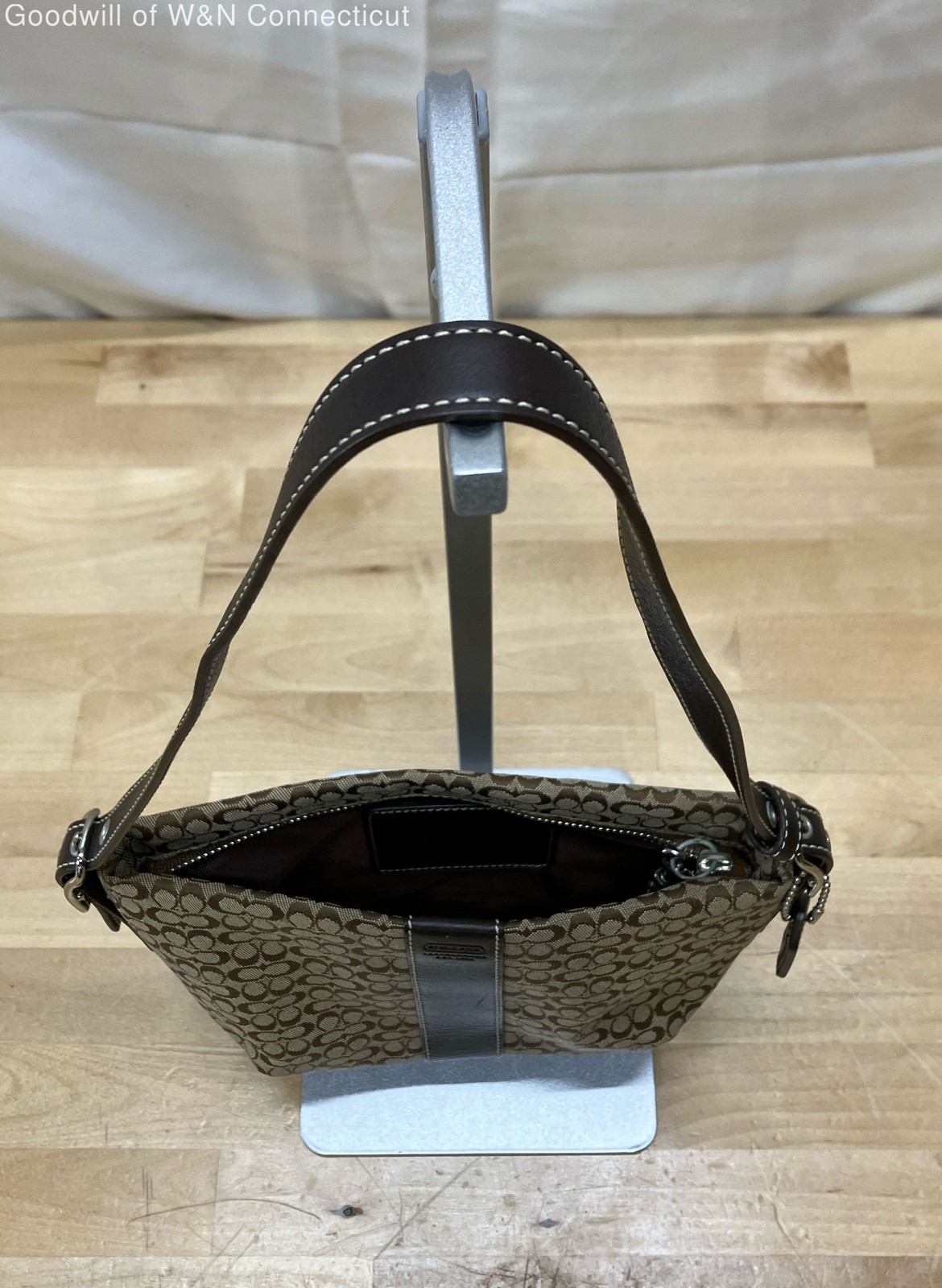 Authenticated Coach Women's Brown Basic - image 2