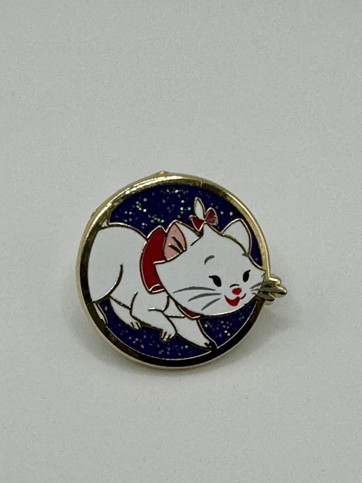Disney Cats & Dogs Micro Mystery Pink a la Mode PALM LE300 Aristocats Marie Pin
