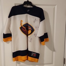 Atlanta Thrashers Autographed Jersey And Pucks Kovy Aubin Heatly J Slater.