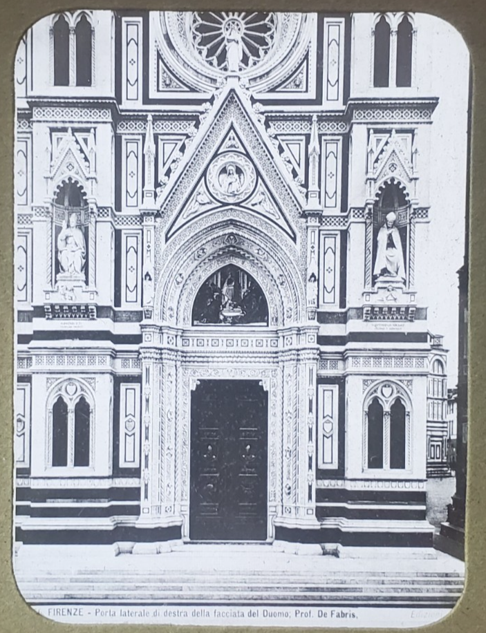 Foto 1 di 3