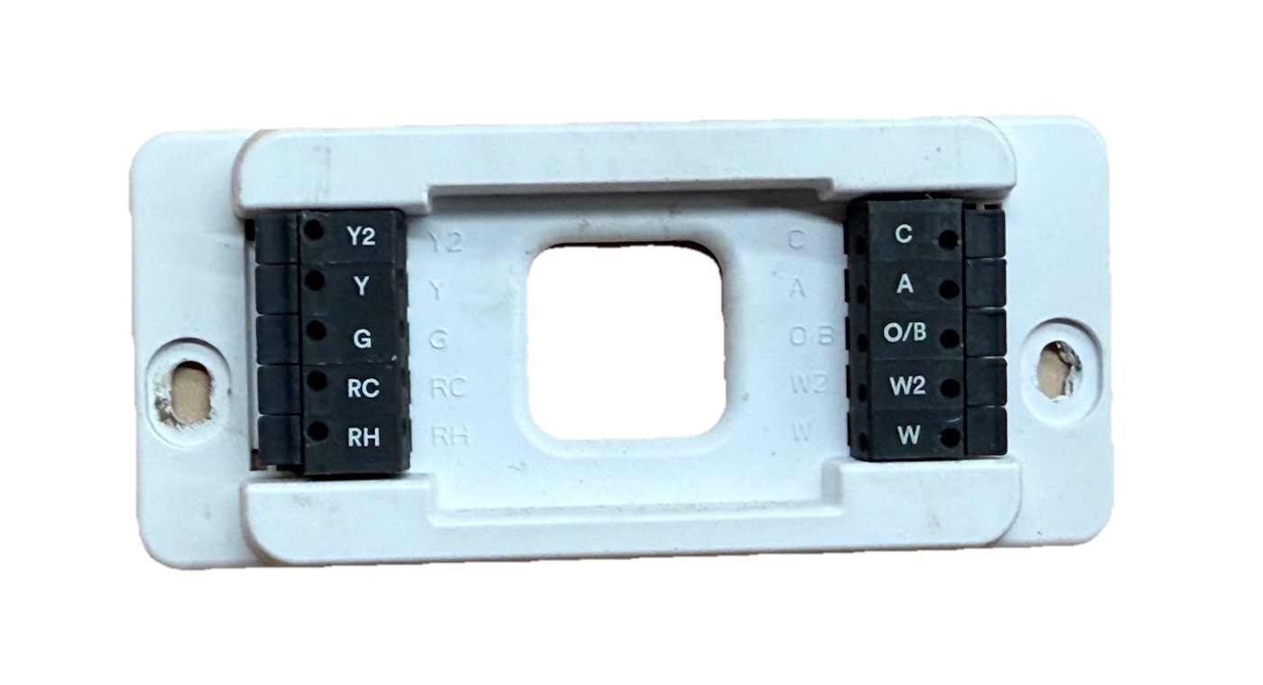 2025 Vivint Smart Home Sky Control Panel Smart Hub VS-SH2000-C00 & Accessories