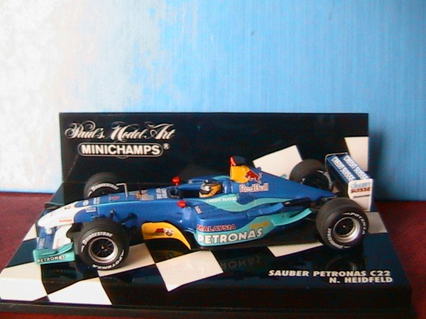 Sauber Petronas C22 #9 Heidfeld 400030009 1:43 F1 Formel 1 Red Bull 2003-image