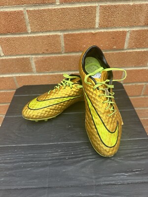 neymar boots yellow