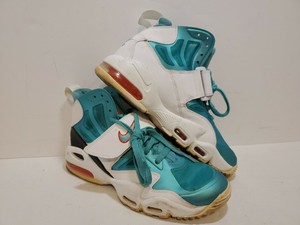 air max 2 dolphins
