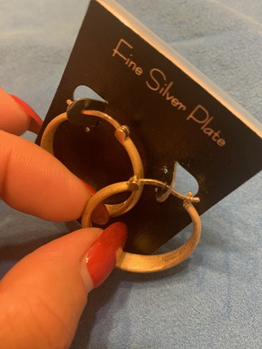 BNWT Brushed Hoops Earrings 925 Sterling Silver Yellow Gold Plated 1.4in - Picture 12 of 12
