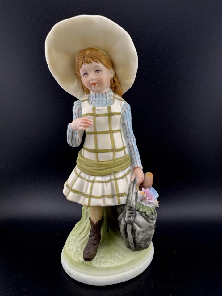 Holly Hobbie Bundle Friend Baking Bread, Flowers, Egg, Trinket Box Porcelain 70s - Image 2 of 4