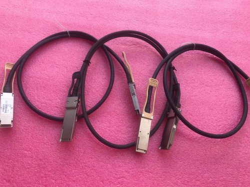 Genuine Cisco QSFP-H40G-CU1M 37-1317-03 1M 40 Gbps Transceiver Twinax DAC Cable - Afbeelding 5 van 6