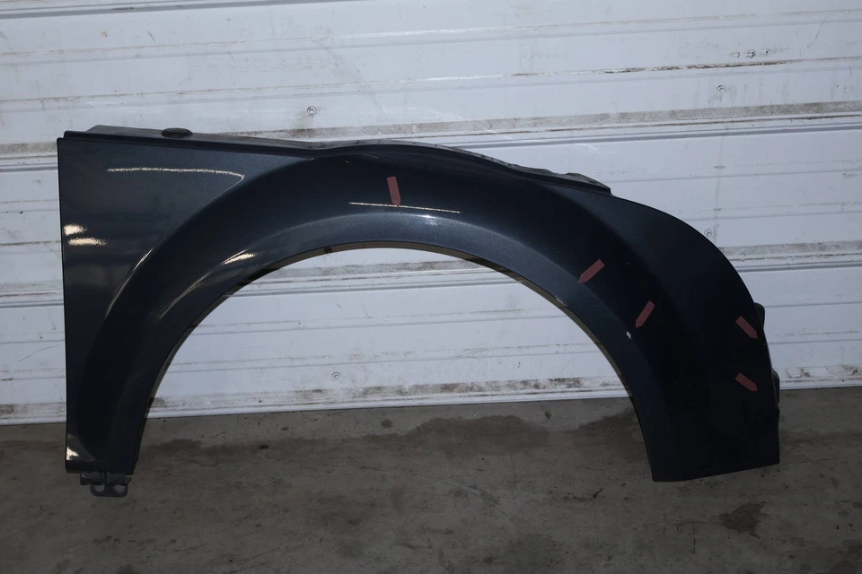 AUDI TTS QUATTRO 2009-2015 - Guardabarros derecho 8J0821104B Foto 2 de 4
