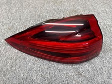 Feu arrière Porsche CAYENNE