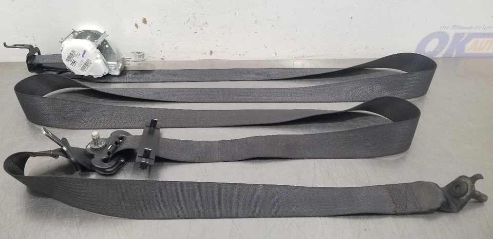 22 DODGE RAM 5500 SEAT BELT FRONT LEFT DRIVER BLACK CREW CAB Foto 4 de 4