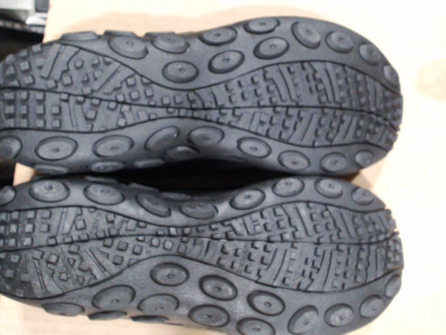 LikeNew_Merrell J004147 Mens Jungle Cozy Slides Black US  display picture 1
