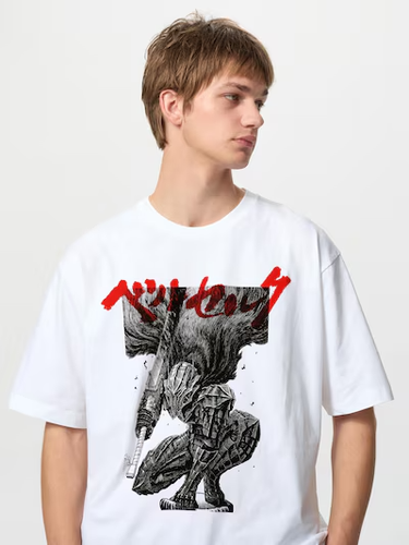 Camiseta gráfica UNIQLO MANGA Curation UT Berserk Select talla XS,S,M blanca - Imagen 2 de 6