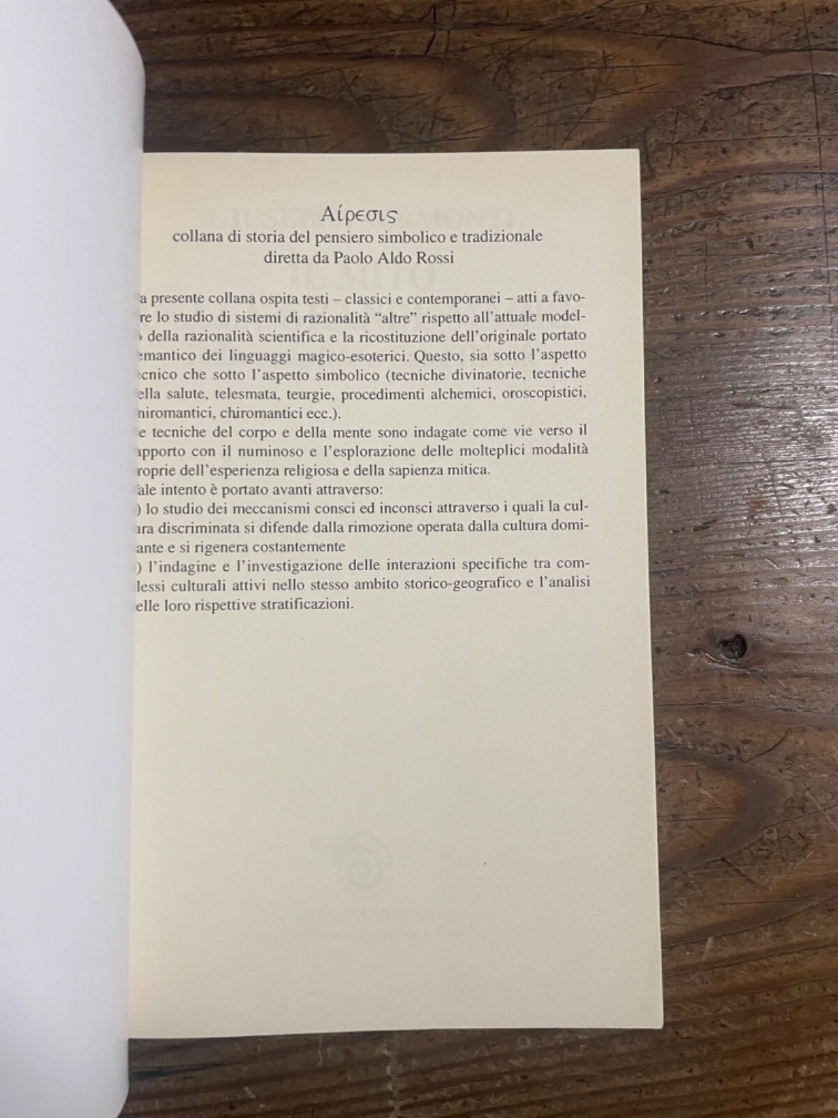 Foto 2 di 16