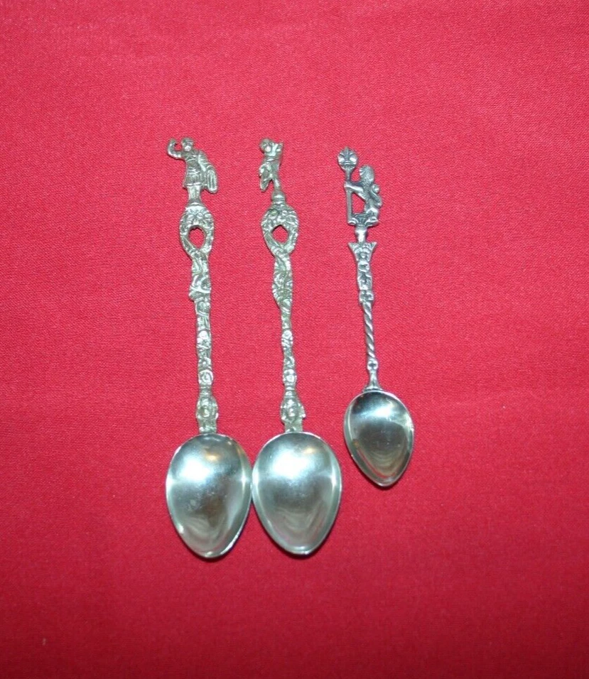 Lote de 3 cucharas de recuerdo Demitasse plateadas de Italia R-817 Foto 4 de 4
