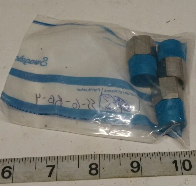 Lot of 3 Swagelok 3/8 MNPT x 1/4 FNPT 316ss Reducing Bushing   SS-6-RB-4 - Image 2 of 2