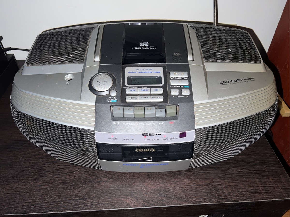 昭和レトロ　アイワAIWA　STEREO FM・AM　CR-2 昭和レトロ アイワAIWA STEREO FM・AM CR-2 - ラジオ・コンポ
