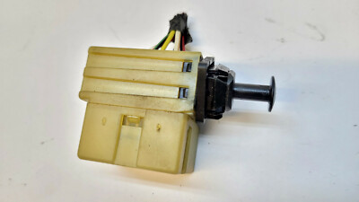 Chrysler Stratus Dodge 2,5 automatik Bremslichtschalter Schalter  04671336  (00)