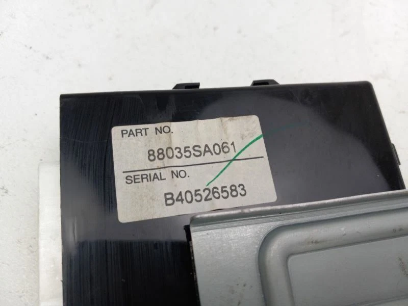 Unidad de módulo de control Subaru Forester 2005 aspecto robo OEM Foto 2 de 4