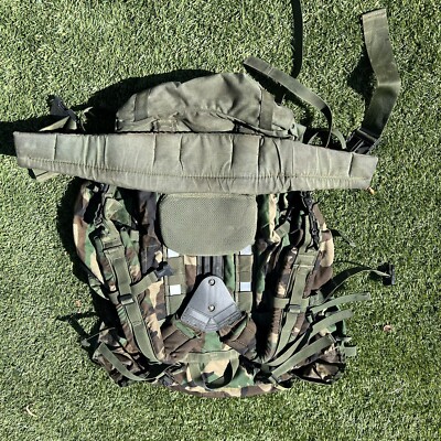 US Military CFP 90 Woodland Camo Field Pack-Large Internal Frame