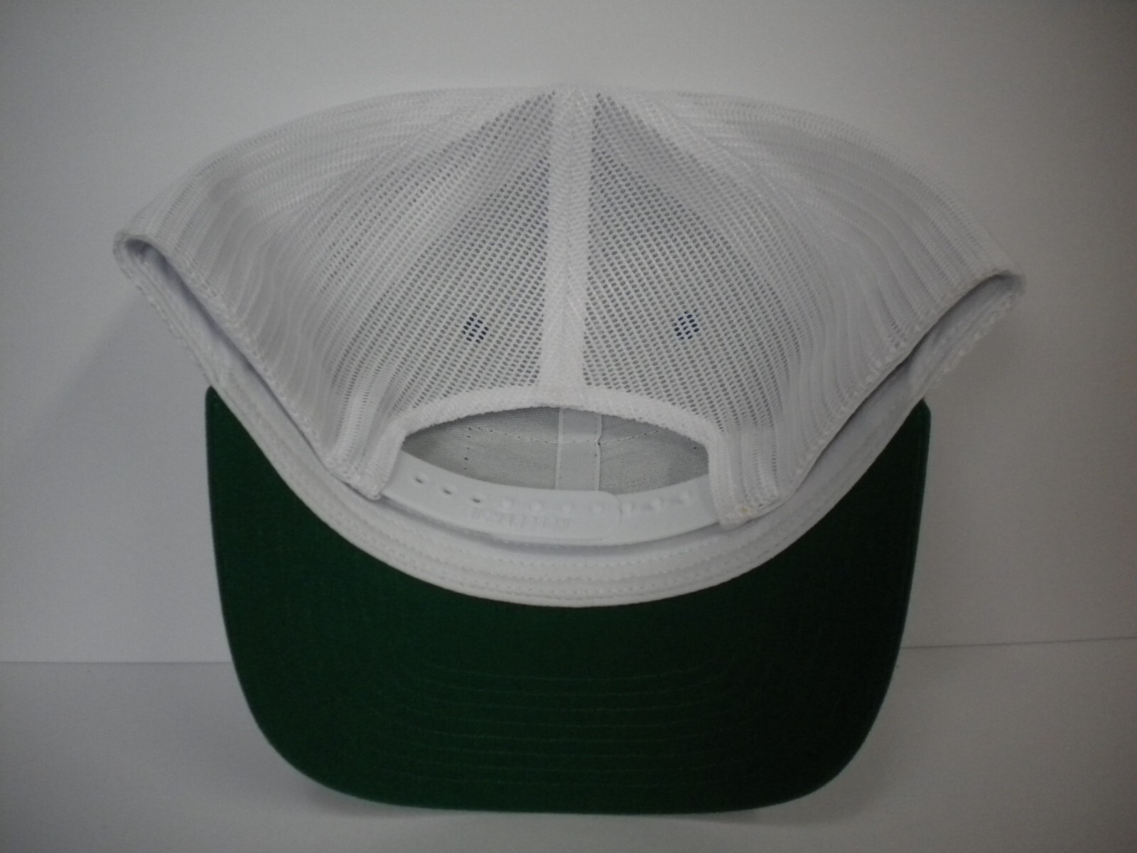 Old School Broncos Patch Mesh Snapback Green Whit… - image 7