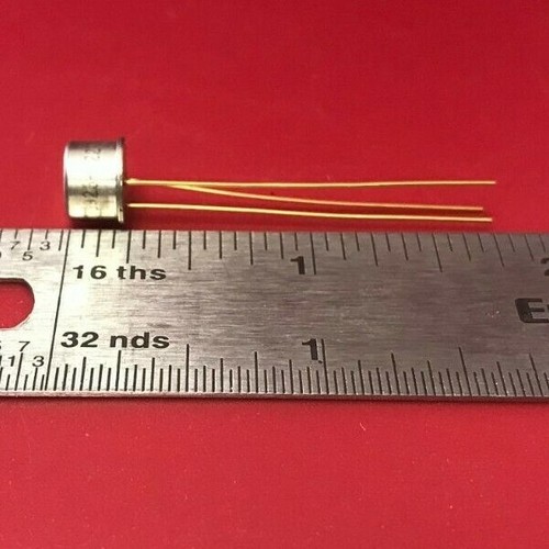 FAIRCHILD 2N3923 TRANSISTOR NPN TO-5 LONG LEADS OLD GOLD - Imagen 2 de 2