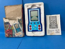 Space Revenger SR-41V Tronica 1983 Japan lcd game -spare parts-to restore