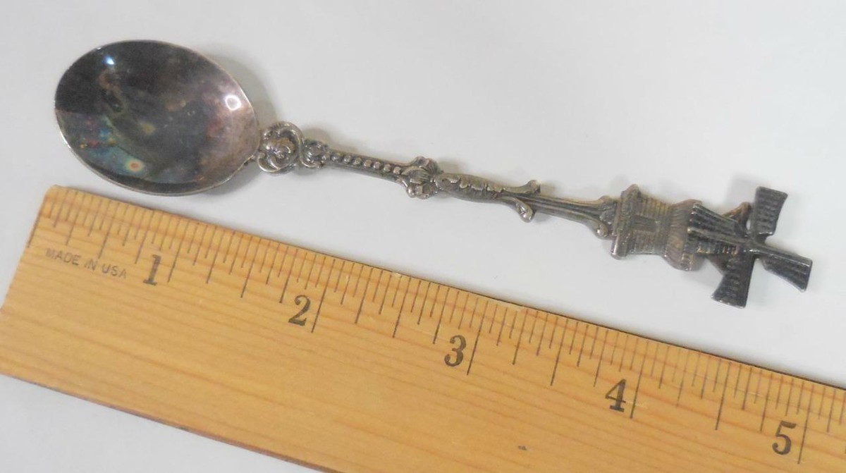 Holland Moving Dutch Windmill Silverplate Souvenir Spoon Dezet 90