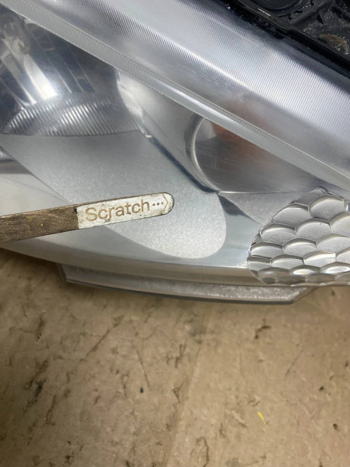 Faros halógenos izquierdo+derecho Ford Fiesta 2011 2012 2013 OEM U6941 DW Foto 4 de 4