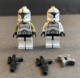 Lego 75000, Clone Troopers vs. Droidekas