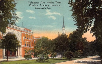 GA~GEORGIA~SAVANNAH~OGLETHORPE AVENUE LOOKING WEST~CHATHAM ACADEMY ENTRANCE 1910
