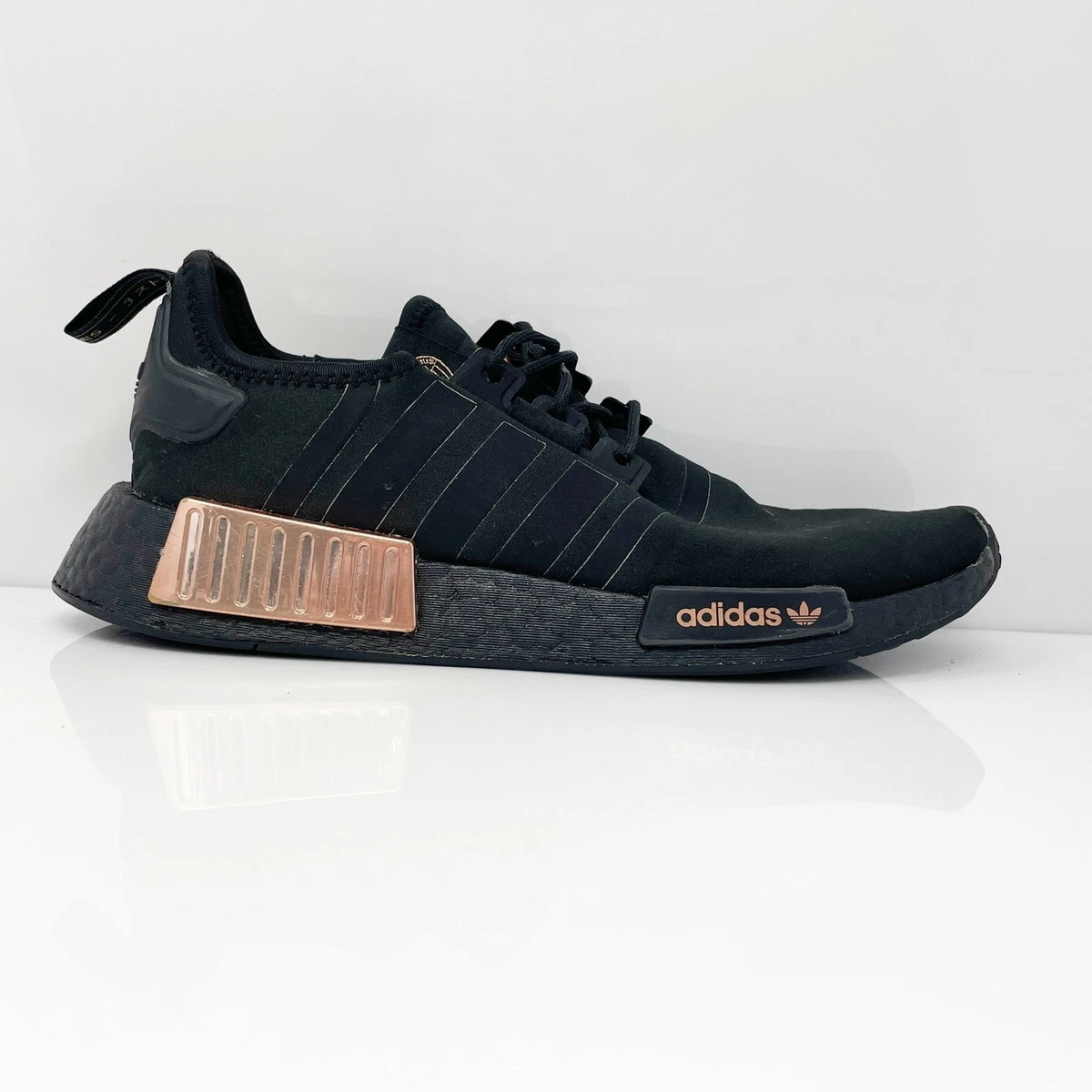 adidas gazelle silver green womens Tnis Adidas NMD R1 W Feminino Preto/Branco/Color  NewSkull