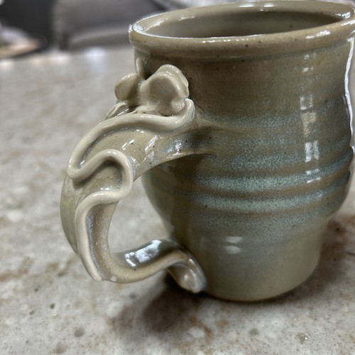 2 Vintage Studio Art Pottery Coffee Mugs Cups Mice Mouse Handle Signed Paldino - Picture 4 of 17
