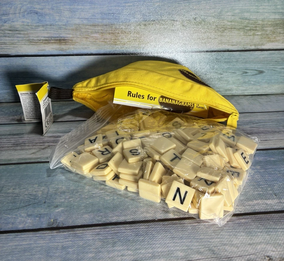 Bananagrams Tile Crossword Game In Zip Banana Bag NEW with Tags & Instructions - Image 2 of 4