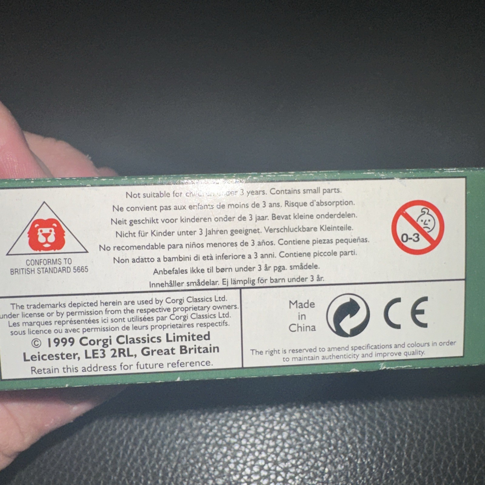 Corgi 61214 EDDIE STOBART Express Haulage Delivery Van Diecast BOXED thumbnail 4