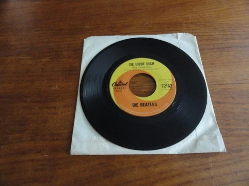 THE BEATLES Sie Liebt Dich/I'll Get You CANADA CAPITOL STOCK 7" 45 VERY GOOD
