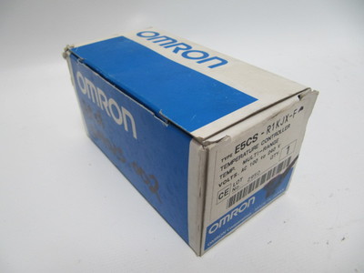 (NEW) Omron Multi-Range Temperature Controller E5CS-R1KJX-F