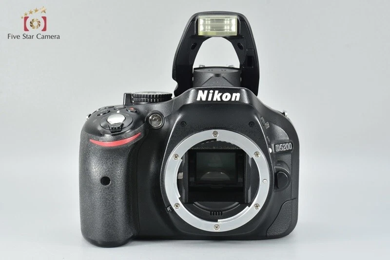 Nikon D5200 Black 24.1 MP DSLR Camera 18-55 VR Lens [Very Good] - Image 4 of 4