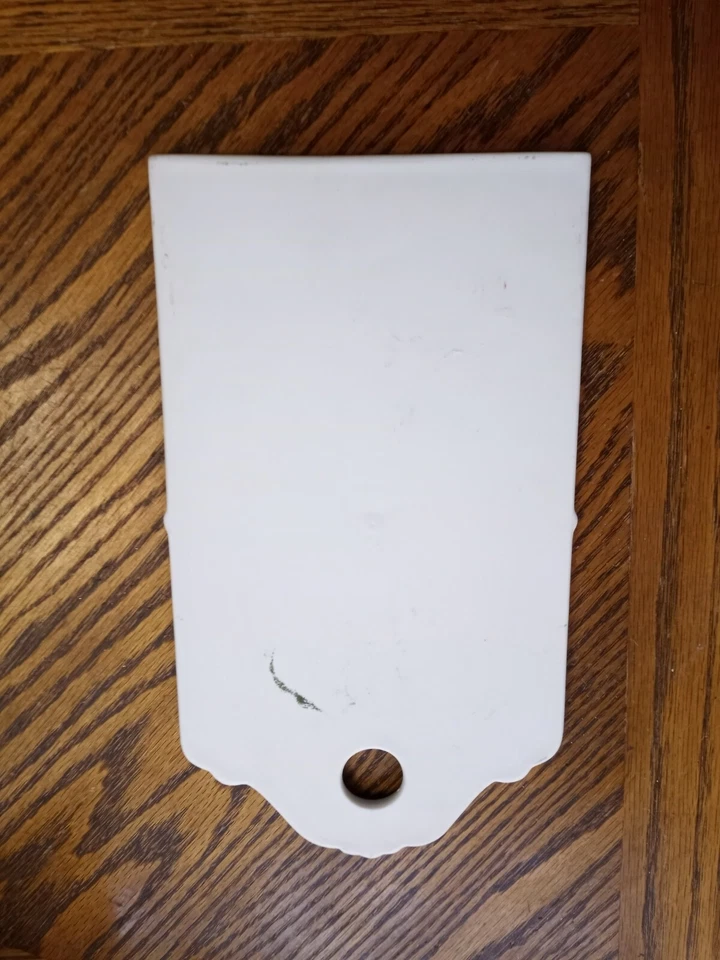 Placa de pared de azulejo pintada a mano de gato en bolsillo de jeans Foto 3 de 4